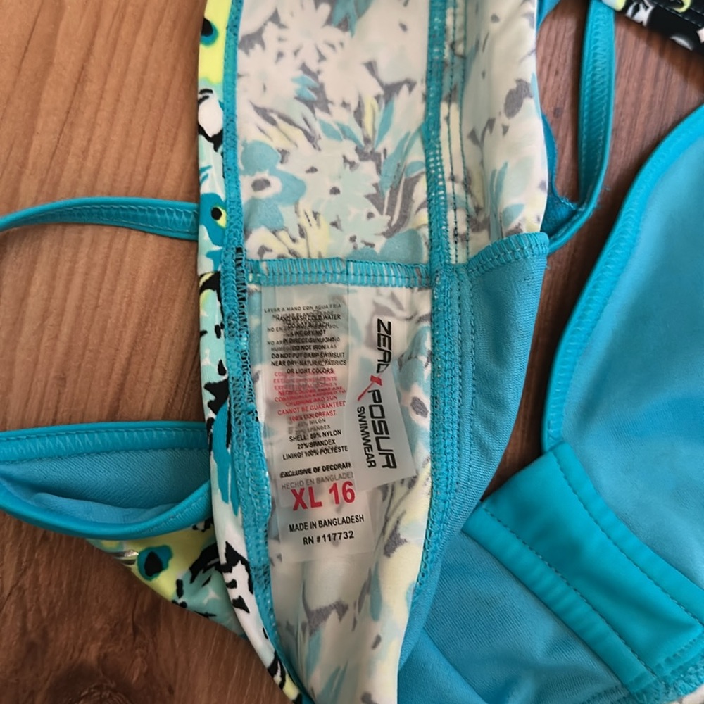 ZeroXposur Blue and Yellow‎ Bikini Swim Set - Picture 6 of 6